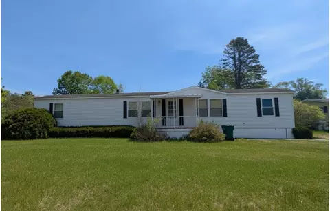 32 Skyline Dr, Rochester, NH 03867