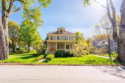 85 Cheney St, Newport, NH 03773