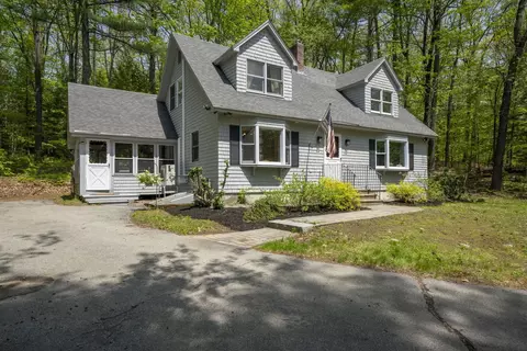 48 Queen St, Boscawen, NH 03303