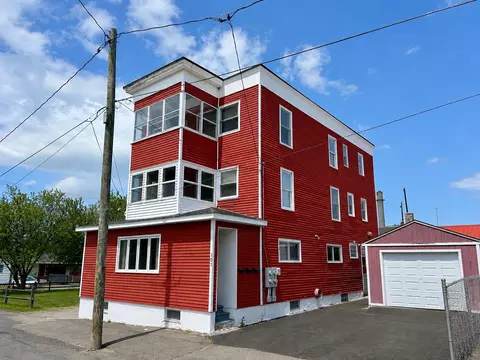 107 Strafford St, Berlin, NH 03570