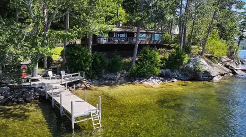 3 Spring St, Newbury, NH 03255
