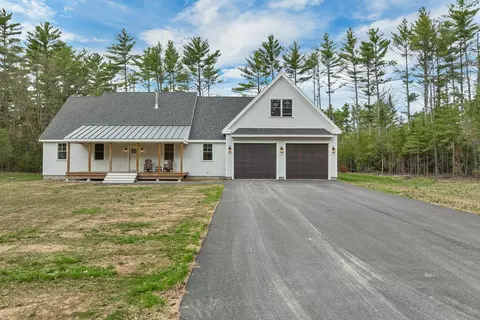 7 Lyndsay Ln, Tuftonboro, NH 03816