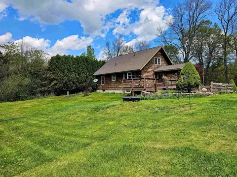 1422 Merrifield Rd, Whitingham, VT 05361