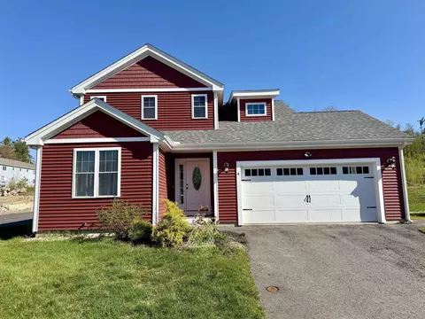 4 Bartons Ridge Rd, Greenville, NH 03048