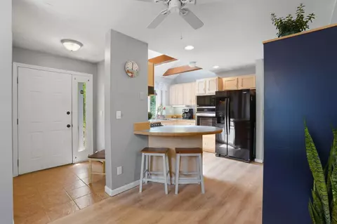 Entry Way - 3 Purington Ln #B, Hampton, NH 03842 photo 1 of 5
