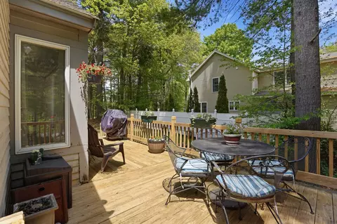 Exterior - 3 Purington Ln #B, Hampton, NH 03842 photo 5 of 9