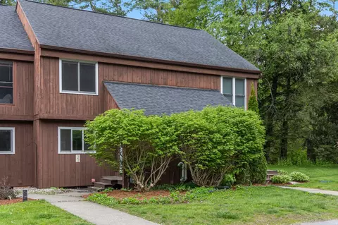 20 Greenfield Rd #C5, Essex Junction, VT 05452