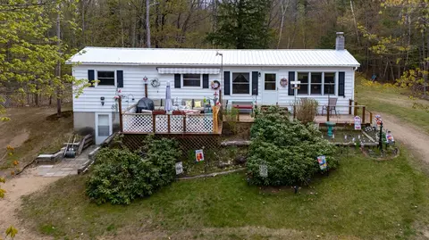 95 Albany Ave, Bartlett, NH 03812