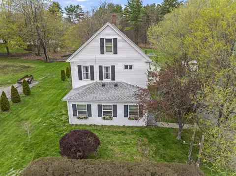 96 Lafayette Rd, Hampton Falls, NH 03844