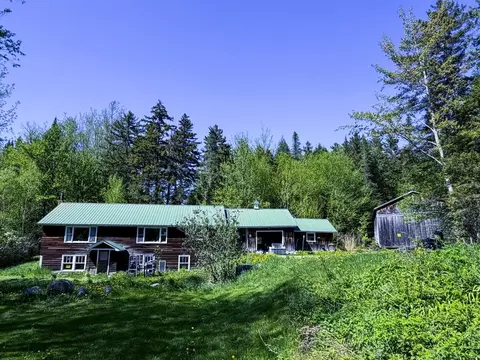 297 Robinson Rd, Warren, VT 05674