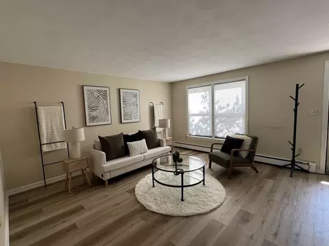 21 Sullivan Ct, Salem, NH 03079