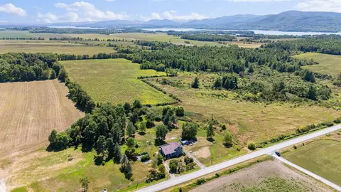 4351 Crown Point Rd, Bridport, VT 05734