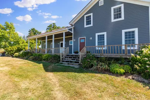 4351 Crown Point Rd, Bridport, VT 05734