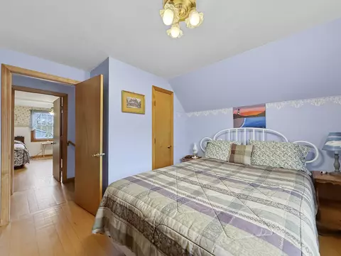 Bedroom - 347 River Rd, Canaan, VT 05902 photo 4 of 6