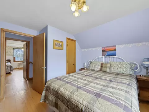 Bedroom - 347 River Rd, Canaan, VT 05902 photo 4 of 6