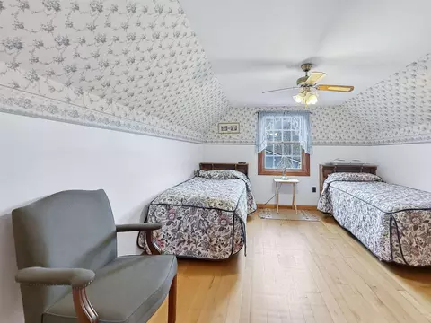 Bedroom - 347 River Rd, Canaan, VT 05902 photo 5 of 6