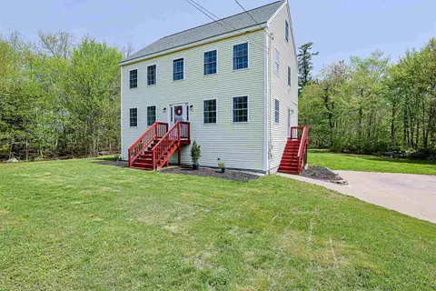 19 Cherub Dr, Farmington, NH 03835