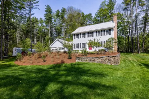 262 Hawk Pine Rd, Norwich, VT 05055