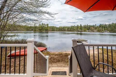 34 Old Sandy Pond Rd, Wakefield, NH 03830