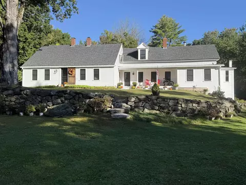 52 Lyford Rd, Brookfield, NH 03872