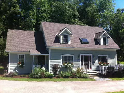 5513 Main St, Waitsfield, VT 05673