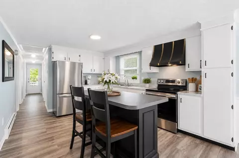 Kitchen - 28-30 Thorwald Ave, Hampton, NH 03842 photo 1 of 4