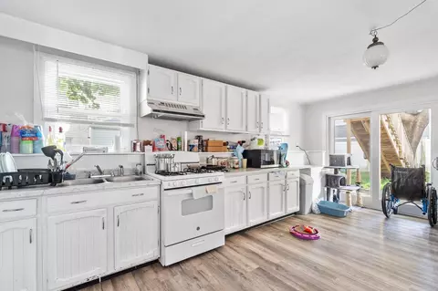 Kitchen - 28-30 Thorwald Ave, Hampton, NH 03842 photo 4 of 4