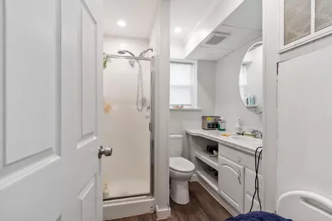 Bath - 28-30 Thorwald Ave, Hampton, NH 03842 photo 3 of 3