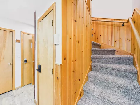 Entry Way - 774 E Mountain Rd #E6, Killington, VT 05751 photo 1 of 4