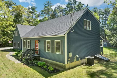 Exterior - 6 Percy Dr, Wolfeboro, NH 03894 photo 5 of 12