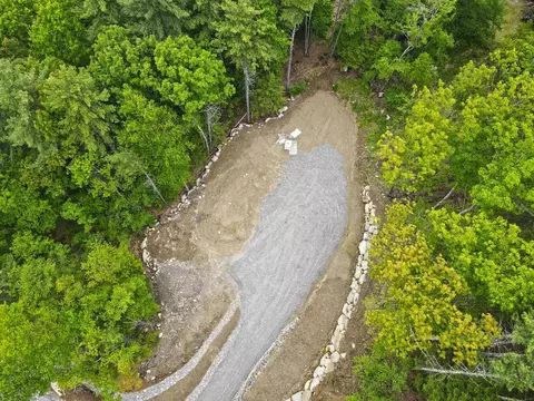 21 Leach Hill Rd # -2, Goffstown, NH 03045