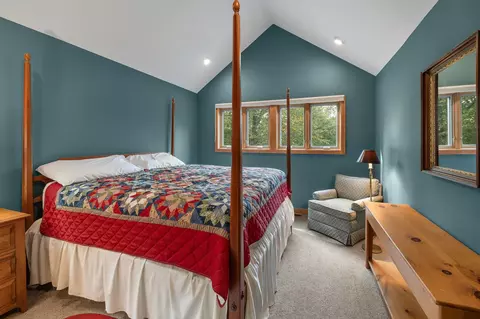 Bedroom - 6 Old Ridge Rd, Winhall, VT 05340 photo 3 of 11