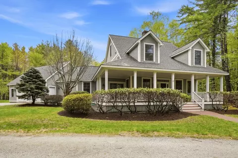 27 Orchard Ln, Alton, NH 03809