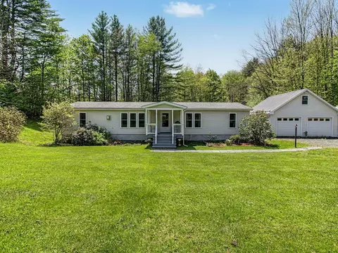135 Duxfarm Ests, Duxbury, VT 05676