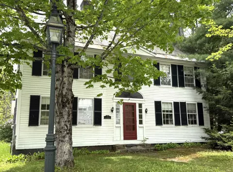 54 Main St, Grafton, VT 05146