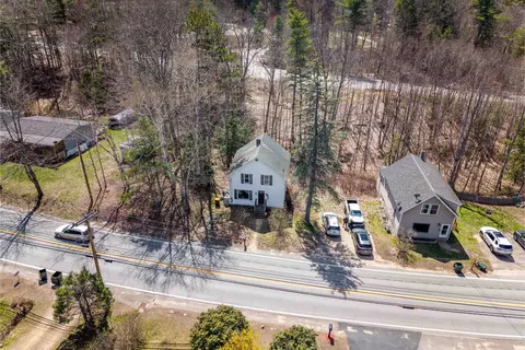 88 S Main St, Laconia, NH 03246