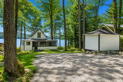 97 Bay Point Rd, Newbury, NH 03255