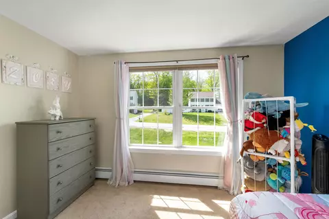 Bedroom - 7 Cortland Dr, Epping, NH 03042 photo 12 of 12