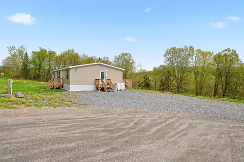 Exterior - 1174 Vt Route 102, Canaan, VT 05903 photo 5 of 10