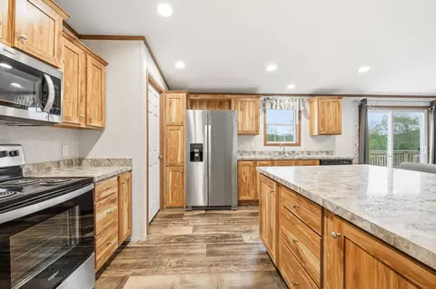 Kitchen - 1174 Vt Route 102, Canaan, VT 05903 photo 7 of 8