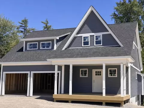 8 Coyote Ct # -8, Barrington, NH 03825