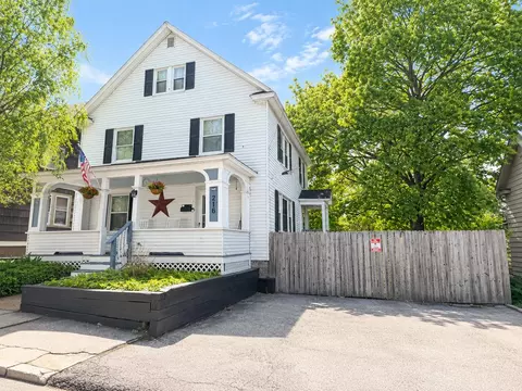 216 Park St, Berlin, NH 03570