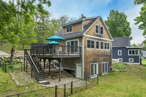 171 Center St, Wolfeboro, NH 03894