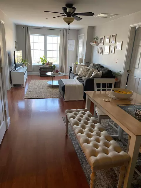 89 Eastern Ae Ave #305, Manchester, NH 03104
