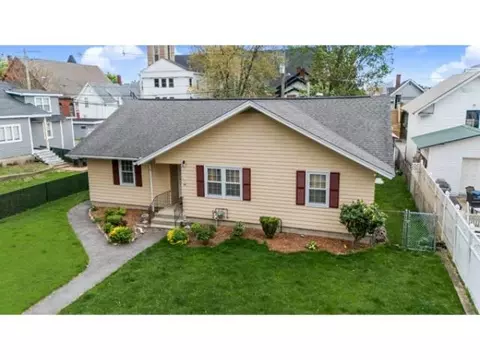 99 Myrtle St, Manchester, NH 03104
