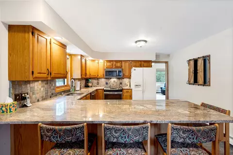 Kitchen - 990 Main St, Proctorsville, VT 05153 photo 1 of 3