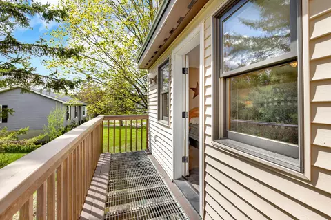 Exterior - 990 Main St, Proctorsville, VT 05153 photo 6 of 8