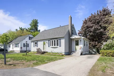 154 Woodbine Ave, Manchester, NH 03109