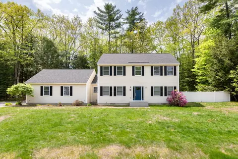 131 Hillcrest Dr, Laconia, NH 03246