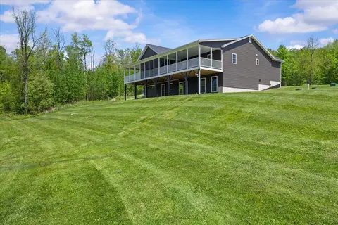 10 Hanley Rd, Fairfax, VT 05454